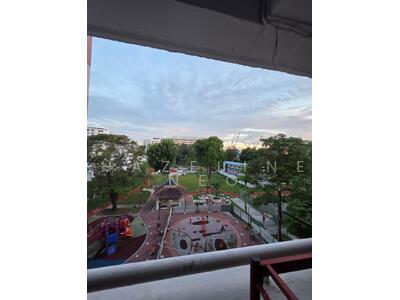 For Sale - 126 Yishun Street 11