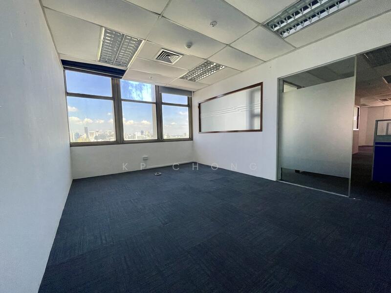 Peninsula Plaza, 111 North Bridge Road, 1,486 sqft, Office For Rent, by KP Chong, 60217449 - CommercialGuru.com.sg