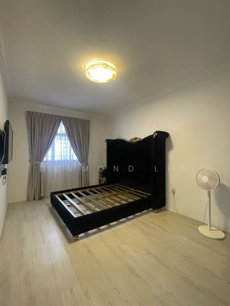 119A Canberra Crescent, 119A Canberra Crescent, 3 Bedrooms, 1,001 sqft, HDB Flat For Sale, by Desmond Lee, 60217503 - Master Bedroom - PropertyGuru.com.sg