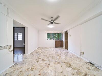 For Sale - 585 Cheng San Court