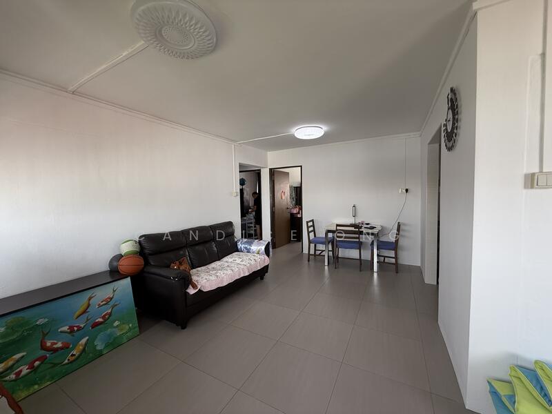 For Sale - 640 Yishun Street 61