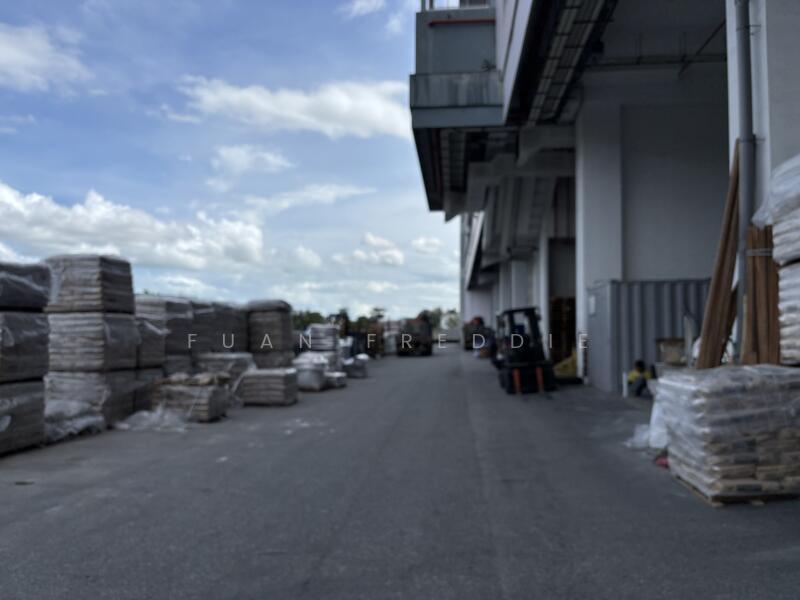 Various B2 Heavy Industrial Units for Sale @ Loyang, , 3,940 sqft, Factory / Workshop (B2) For Sale, by Fuan Freddie, 60217631 - CommercialGuru.com.sg