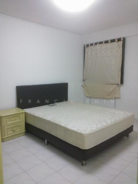 For Rent - 122 Yuan Ching Road