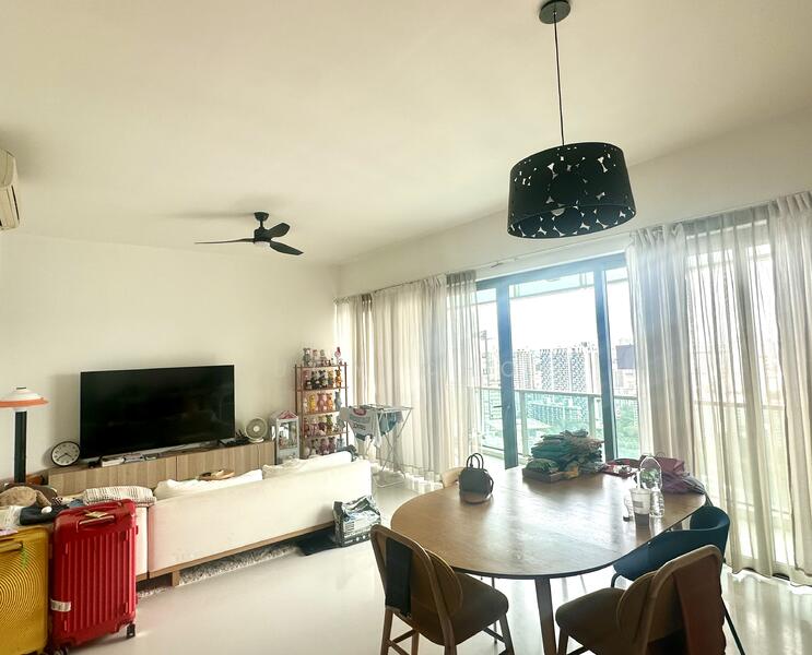 Soleil @ Sinaran, 2 Sinaran Drive, 4 Bedrooms, 1,722 sqft, Condominium For Rent, by Lucy Choi, 60217765 - Living Room - PropertyGuru.com.sg