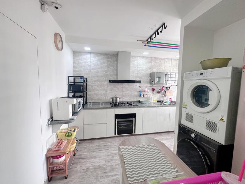 For Sale - 760 Jurong West Street 74