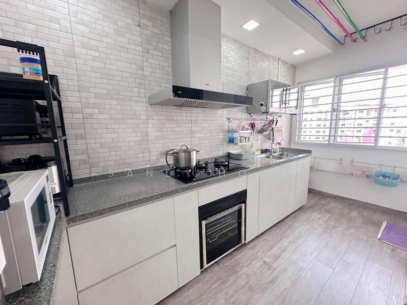 For Sale - 760 Jurong West Street 74