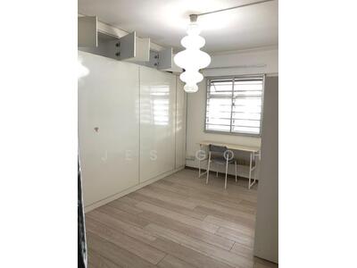 For Sale - 575 Ang Mo Kio Avenue 10