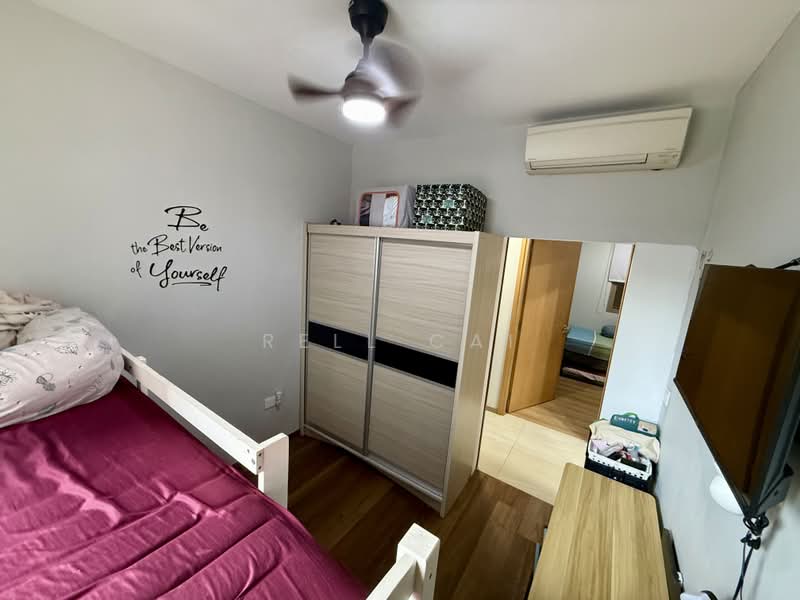 The Vales, 79 Anchorvale Crescent, 3 Bedrooms, 1,044 sqft, Condominium For Sale, by Rell Cai, 60217850 - Bedroom - PropertyGuru.com.sg
