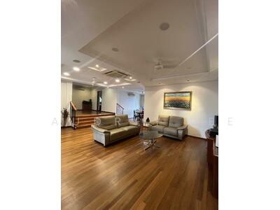 For Sale - Pine Court