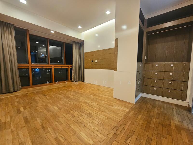 For Sale - 1 Moulmein Rise