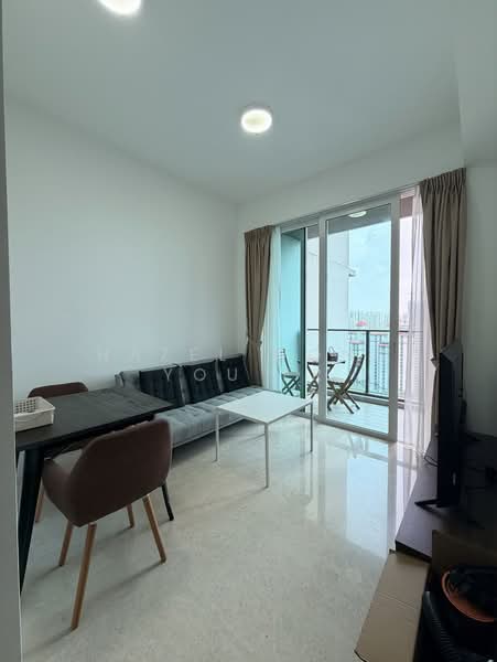Principal Garden, 91 Prince Charles Crescent, 1 Bedroom, 484 sqft, Condominium For Sale, by Hazel Wong You Er, 60217939 - Living Room - PropertyGuru.com.sg