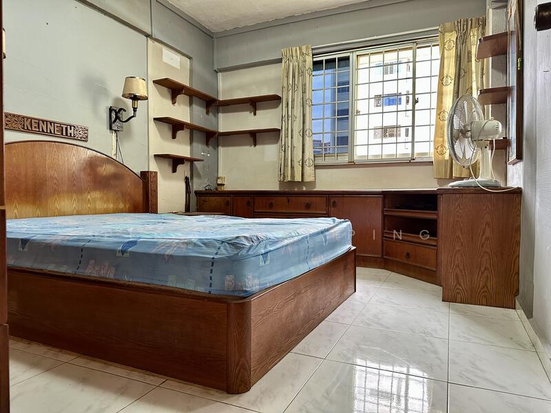 For Sale - 411 Hougang Avenue 10