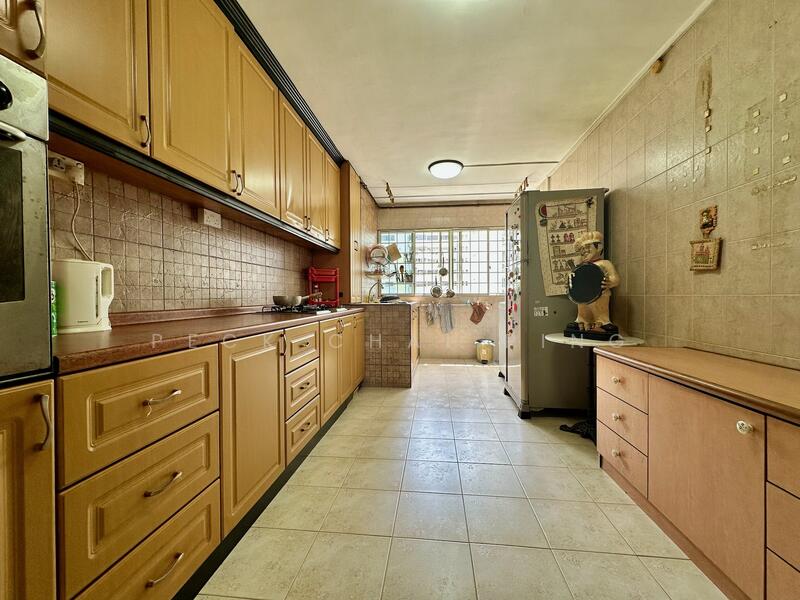 For Sale - 411 Hougang Avenue 10