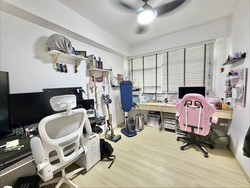 For Sale - 619A Tampines Street 61