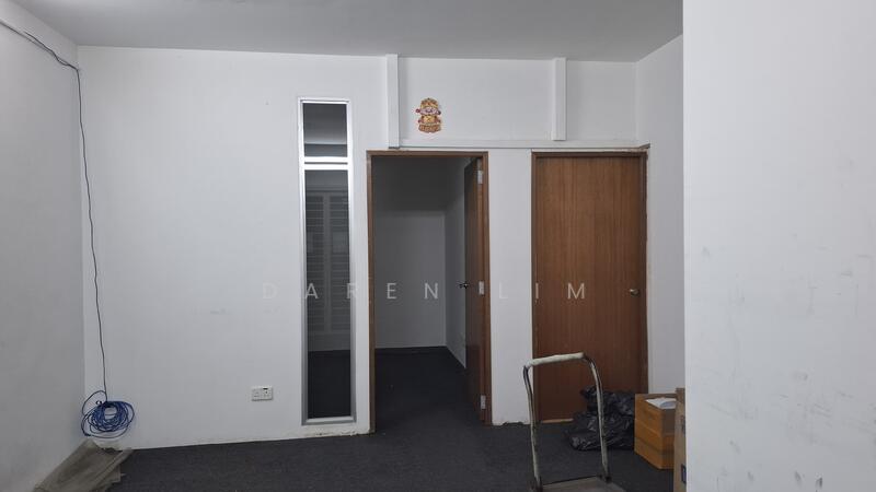 Ubi Techpark, 10 Ubi Crescent, 900 sqft, Light Industrial (B1) For Rent, by Daren Lim, 60218113 - Study - CommercialGuru.com.sg