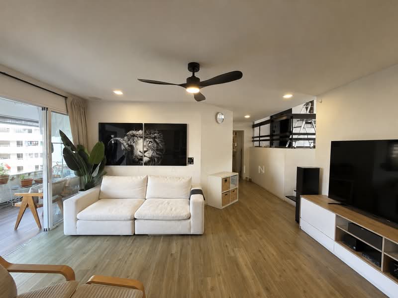 Pandan Valley, 4 Pandan Valley, Clementi Park / Upper Bukit Timah, 4 Bedrooms, 2,024 sqft, Condominium For Sale, by Lisa Chin, 60218163 - Living Room - PropertyGuru.com.sg