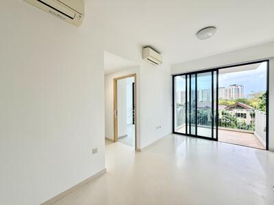 For Rent - The Luxurie