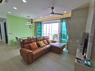 For Sale - Tree House