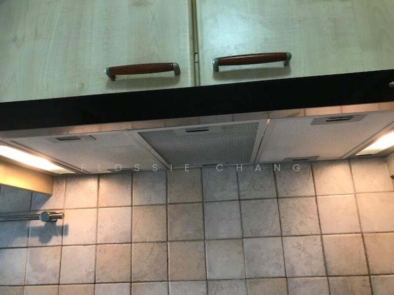 The Hillside, Upper Bukit Timah Road, 3 Bedrooms, 1,313 sqft, Condominium For Rent, by Flossie Chang, 60218393 - Kitchen - PropertyGuru.com.sg