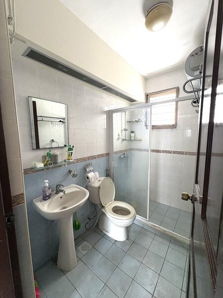 Common Bathroom