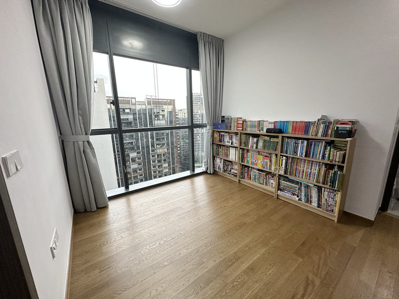 Parc Clematis Condominium For Sale at S$ 2,988,888 | PropertyGuru Singapore - Master Bedroom