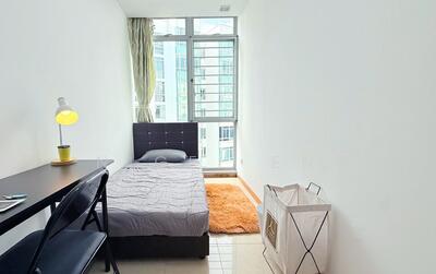 For Rent - The Lakeshore