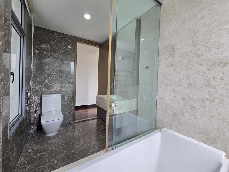 For Sale - Starlight Suites