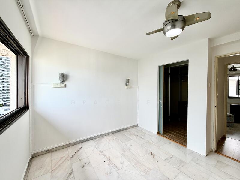 For Sale - 17 Beach Road