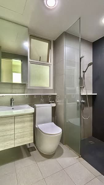 Vacanza @ East Condominium For Sale at S$ 1,450,000 | PropertyGuru Singapore - Bathroom