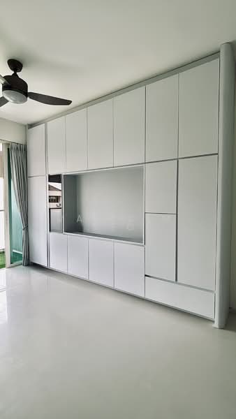 Vacanza @ East Condominium For Sale at S$ 1,450,000 | PropertyGuru Singapore - Living Room