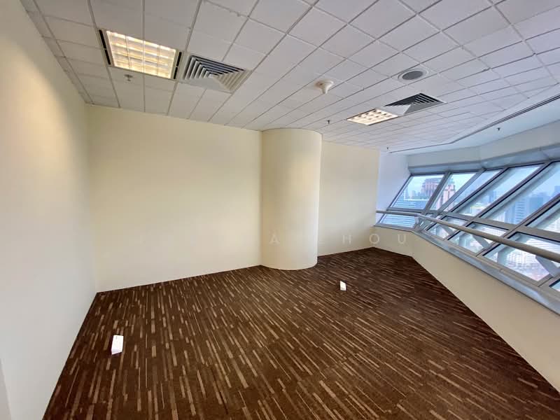 The Concourse, 300 Beach Road, 1,518 sqft, Office For Rent, by Joanna Zhou, 60218792 - Interior - CommercialGuru.com.sg