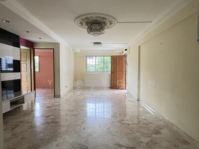 For Sale - 10 Pine Close