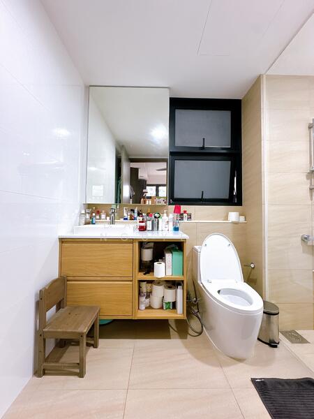 Lush Acres Executive Condominium For Sale at S$ 1,588,888 | PropertyGuru Singapore - Bathroom