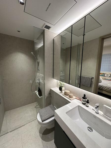 River Green, 11 River Valley Road, 2 Bedrooms, 603 sqft, Condominium For Sale, by Anna Lee, 60218976 - Bathroom - PropertyGuru.com.sg