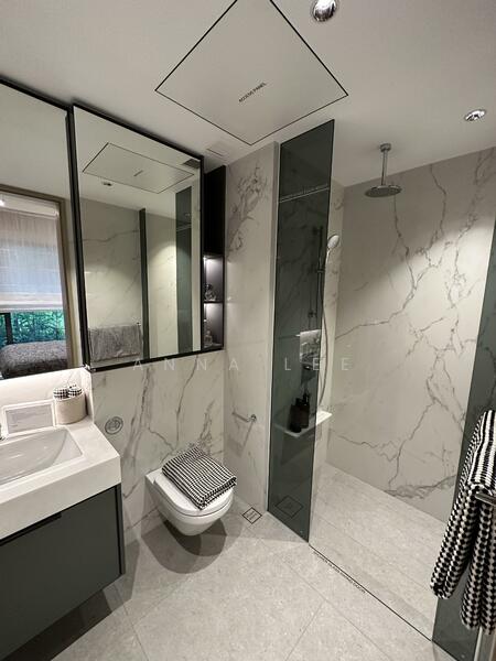 River Green, 11 River Valley Road, 2 Bedrooms, 603 sqft, Condominium For Sale, by Anna Lee, 60218976 - Bathroom - PropertyGuru.com.sg