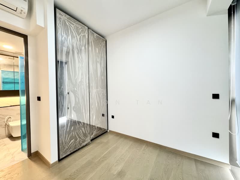 The Landmark, 173 Chin Swee Road, 2 Bedrooms, 678 sqft, Condominium For Rent, by Jason Tan, 60219100 - Master Bedroom - PropertyGuru.com.sg