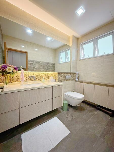 Kismis Avenue Semi-Detached House For Sale at S$ 10,380,000 | PropertyGuru Singapore - Bathroom 