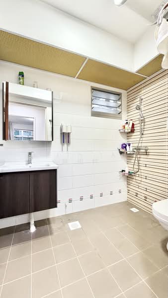 443C Bukit Batok West Avenue 8 HDB Flat For Sale at S$ 828,000 | PropertyGuru Singapore