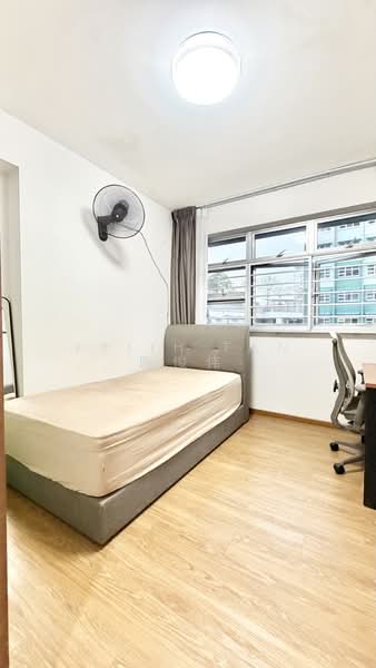 For Sale - 443C Bukit Batok West Avenue 8