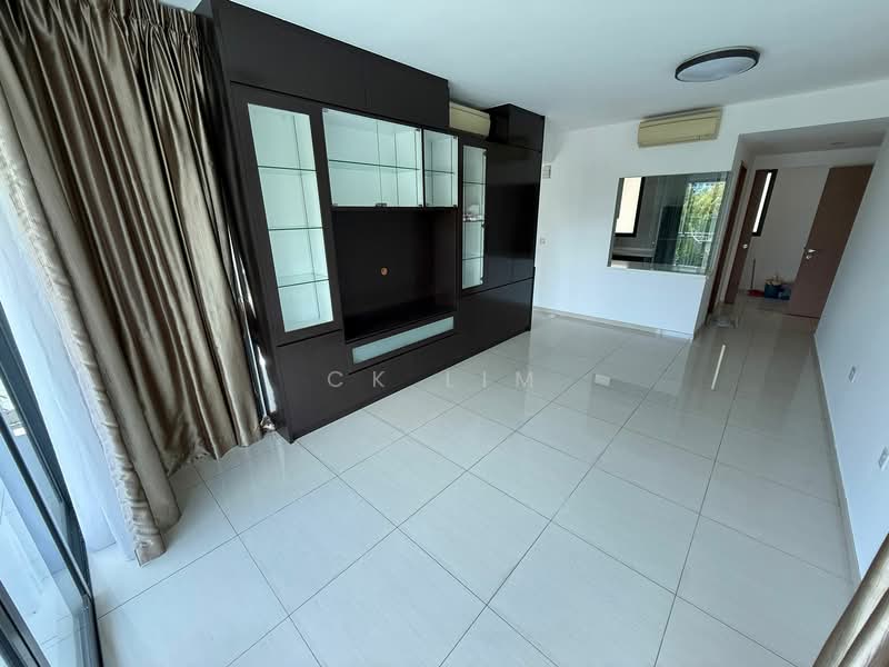 Belysa, 55 Pasir Ris Drive 1, 3 Bedrooms, 1,216 sqft, Executive Condominium For Sale, by CK Lim, 60219217 - Living Room - PropertyGuru.com.sg