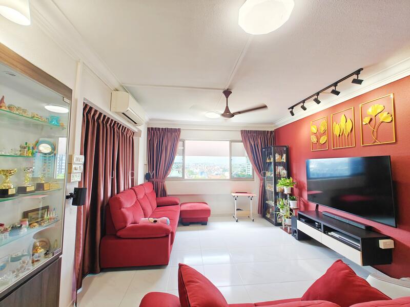 For Sale - 221 Hougang Street 21