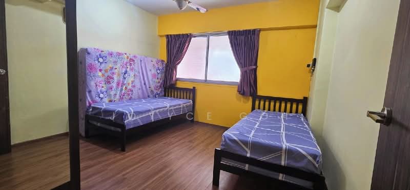 For Sale - 221 Hougang Street 21