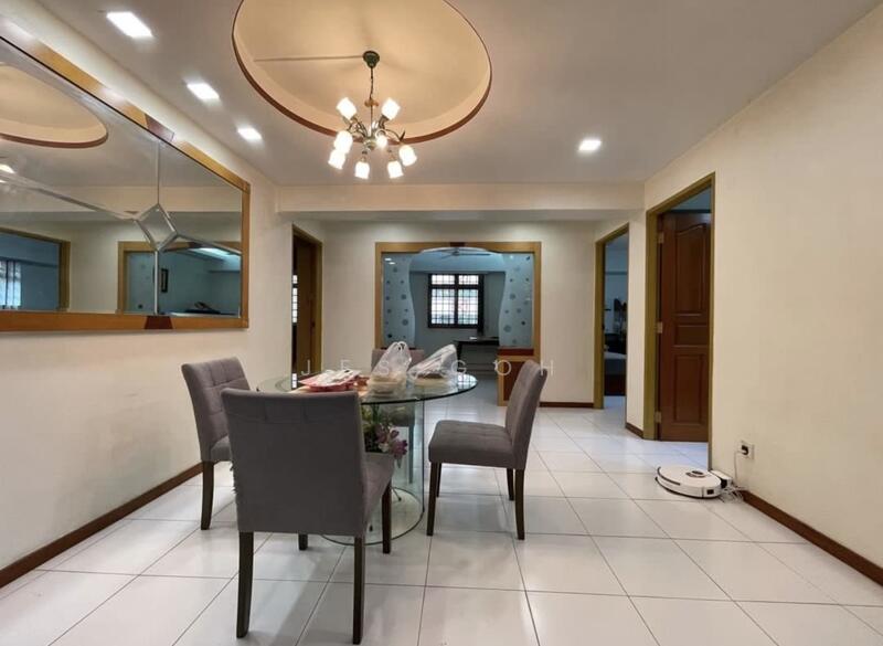 For Sale - 681 Choa Chu Kang Crescent