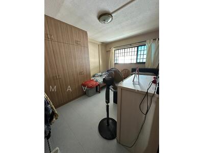 For Rent - 244 Tampines Street 21