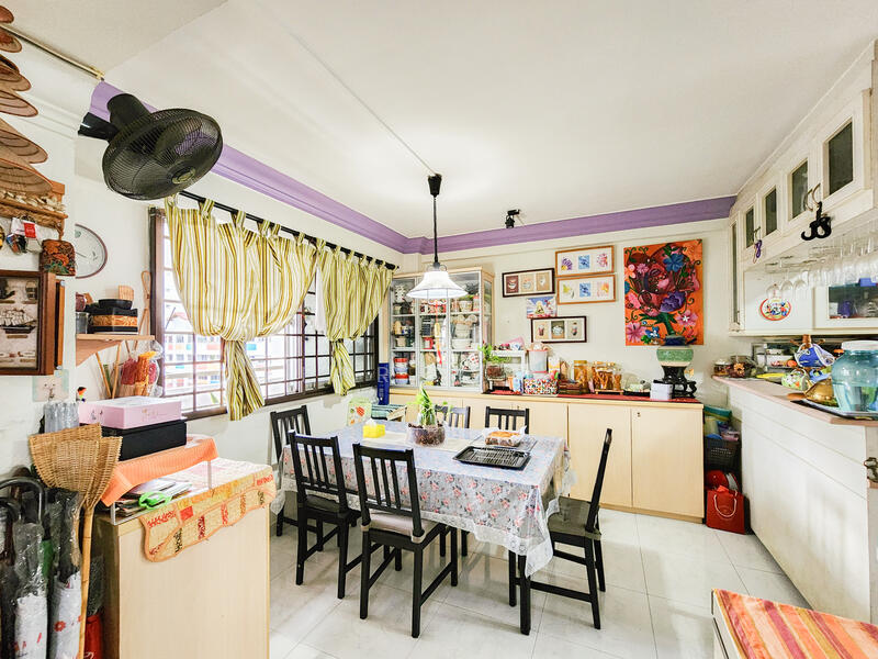 For Sale - 714 Jurong West Street 71