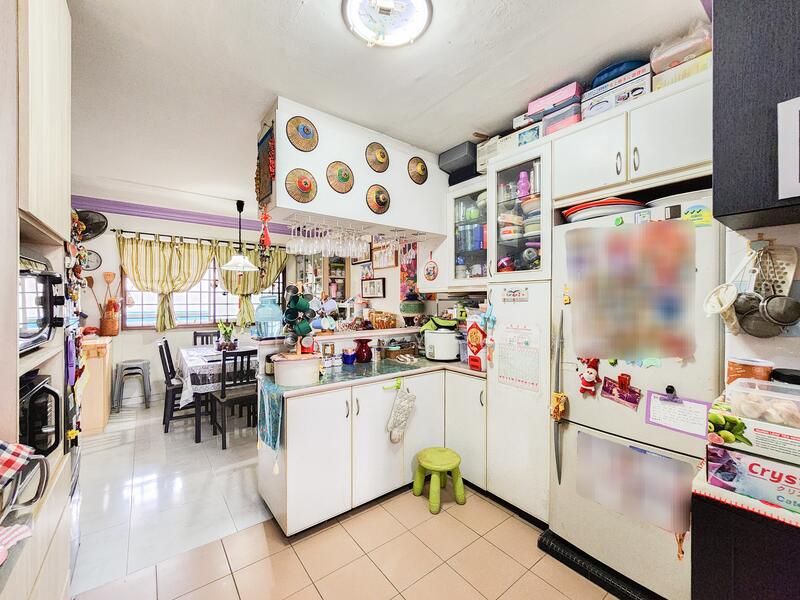 For Sale - 714 Jurong West Street 71