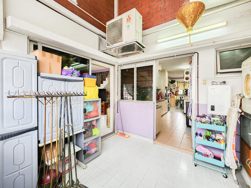 For Sale - 714 Jurong West Street 71