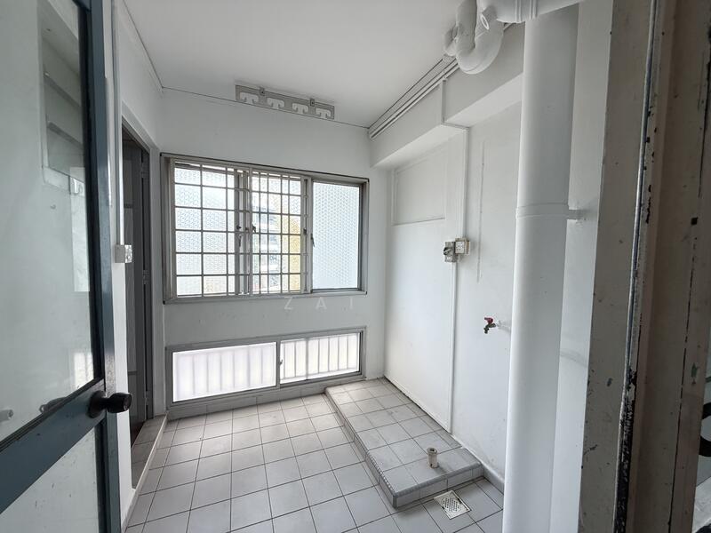 For Sale - 602 Woodlands Drive 42