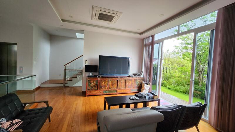 Beautiful 3.5Sty Semi-D With Lift & Pool @ East Coast/Frankel Locale Semi-Detached House For Sale at S$ 9,680,000 | PropertyGuru Singapore - Living Room