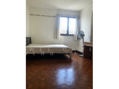 For Rent - 1 Queen's Road